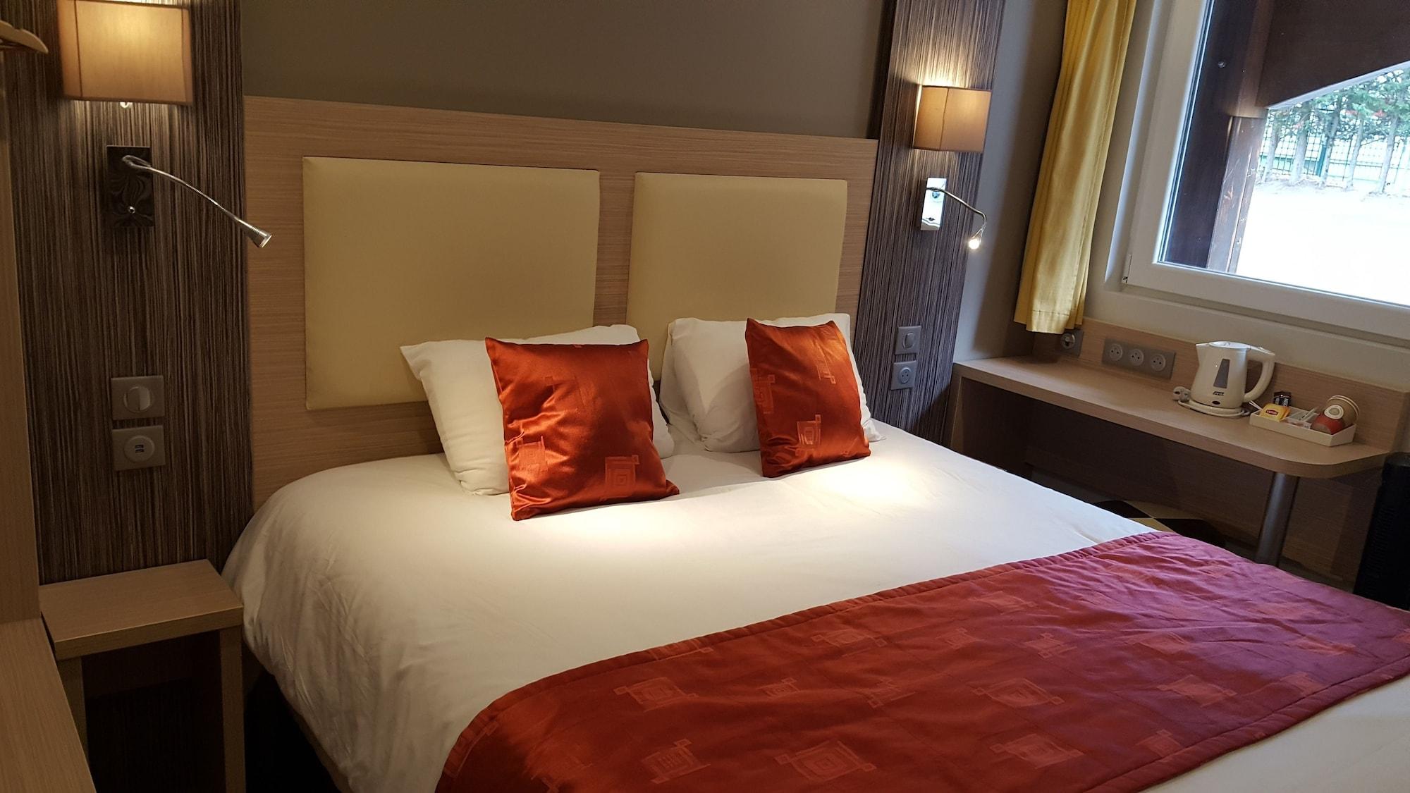 Comfort Hotel Orléans Olivet Provinces Esterno foto